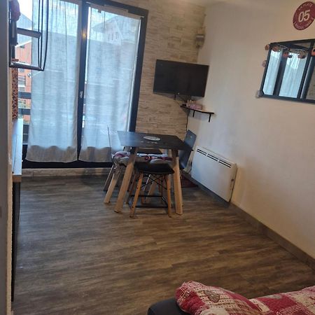 Appartement Centre Station Risoul 1850 Pied Des Pistes Le Villaret 2 Zewnętrze zdjęcie